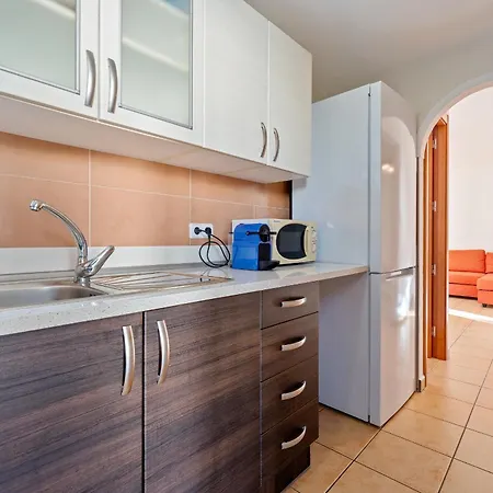 Hauzify I Fenals Apartmán